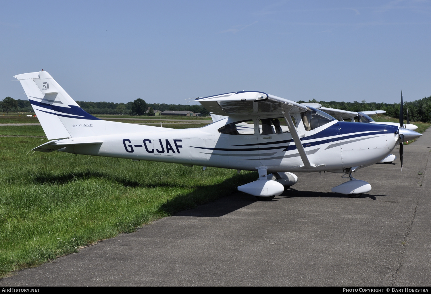 Aircraft Photo of G-CJAF | Cessna 182T Skylane | AirHistory.net #256845