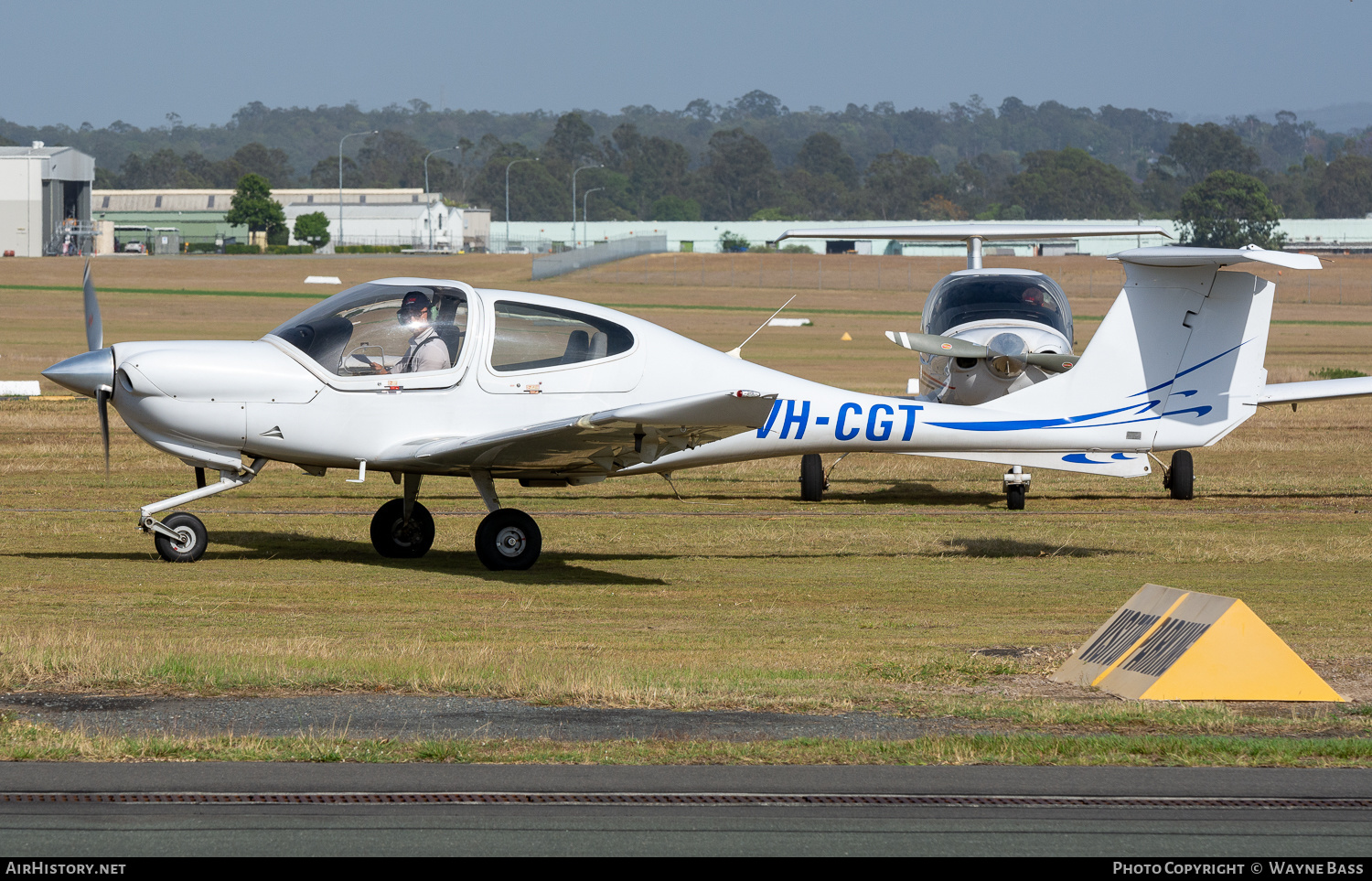 Aircraft Photo of VH-CGT | Diamond DA40 Diamond Star | University of New South Wales | AirHistory.net #256895