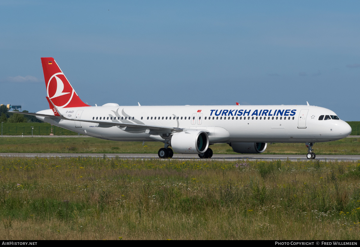 Aircraft Photo of D-AVZI / TC-LST | Airbus A321-271NX | Turkish Airlines | AirHistory.net #257030