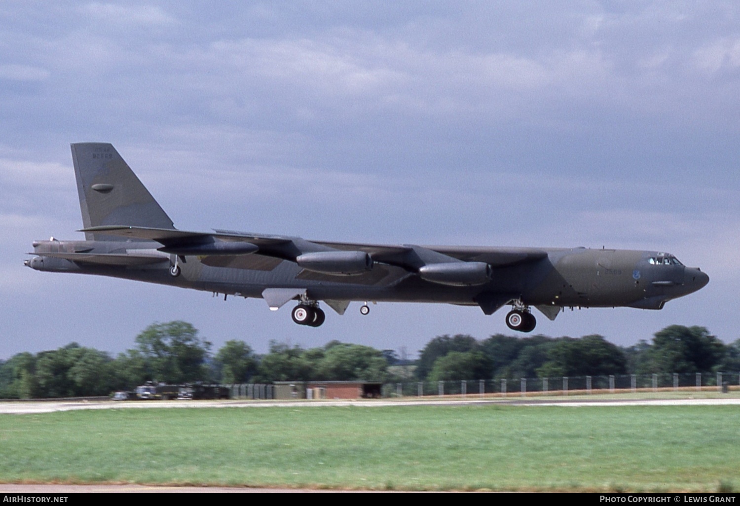 Aircraft Photo of 59-2569 / 92569 | Boeing B-52G Stratofortress | USA - Air Force | AirHistory.net #257035