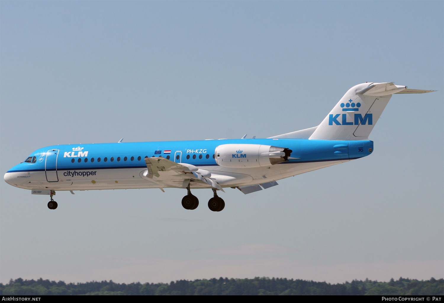 Aircraft Photo of PH-KZG | Fokker 70 (F28-0070) | KLM Cityhopper | AirHistory.net #257141
