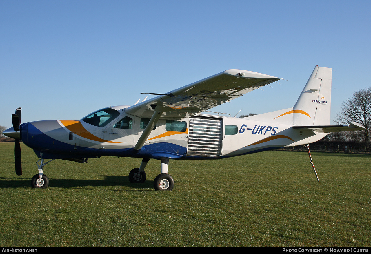 Aircraft Photo of G-UKPS | Cessna 208 Caravan I | UK Parachute Services | AirHistory.net #257199
