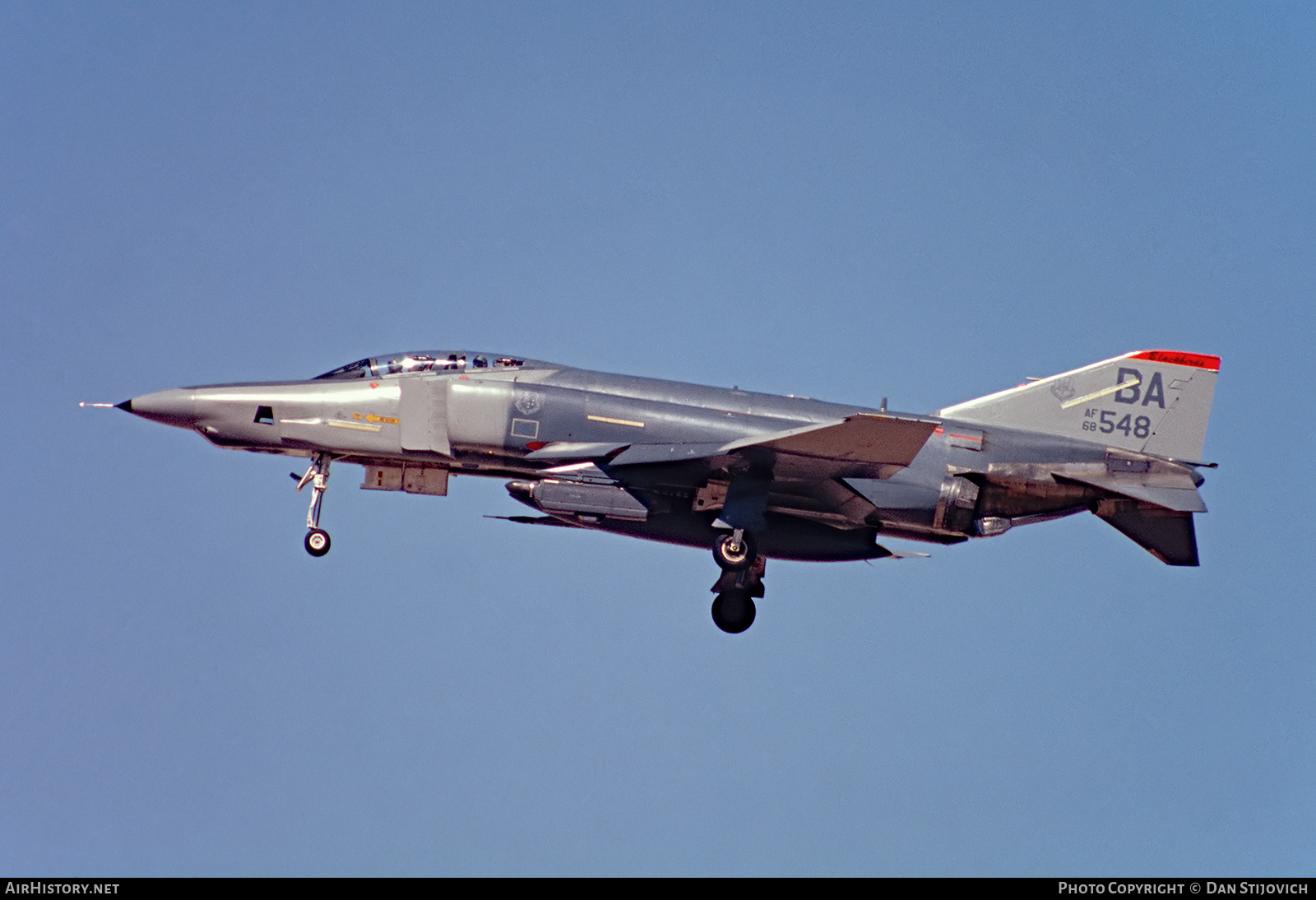 Aircraft Photo of 68-0548 / AF68548 | McDonnell Douglas RF-4C Phantom II | USA - Air Force | AirHistory.net #257243