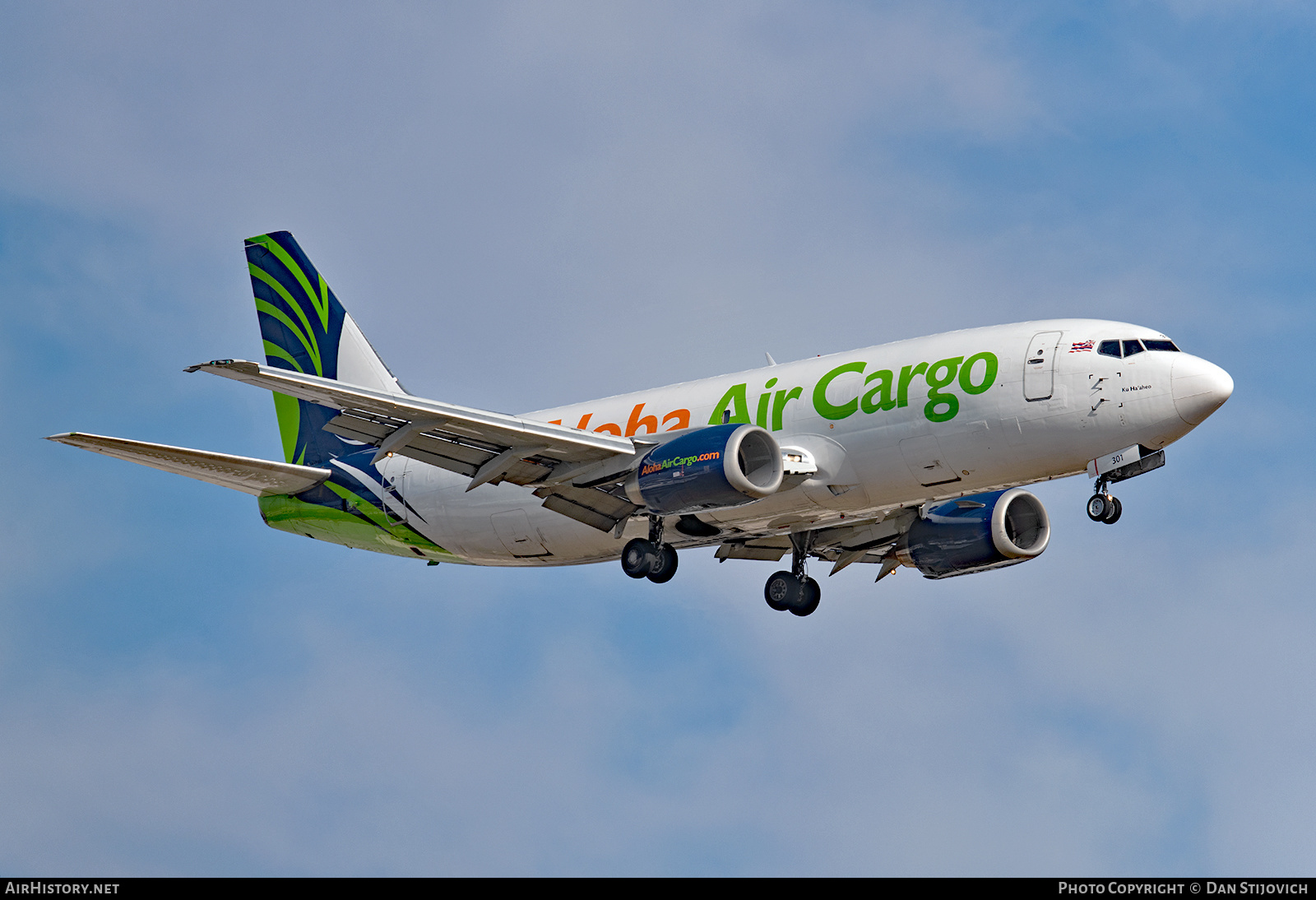 Aircraft Photo of N301KH | Boeing 737-330(CATB) | Aloha Air Cargo | AirHistory.net #257256