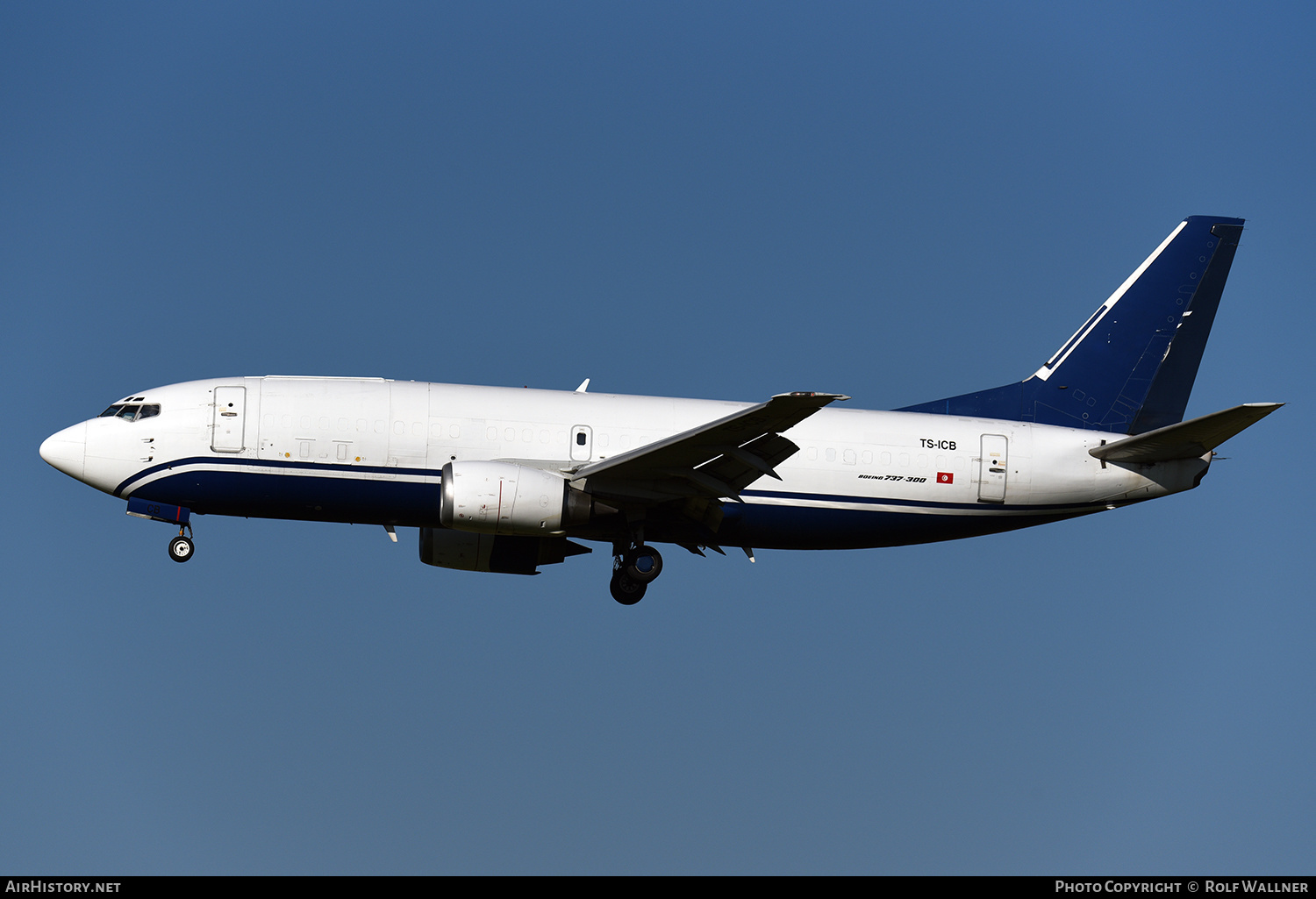 Aircraft Photo of TS-ICB | Boeing 737-3G7 | AirHistory.net #257266
