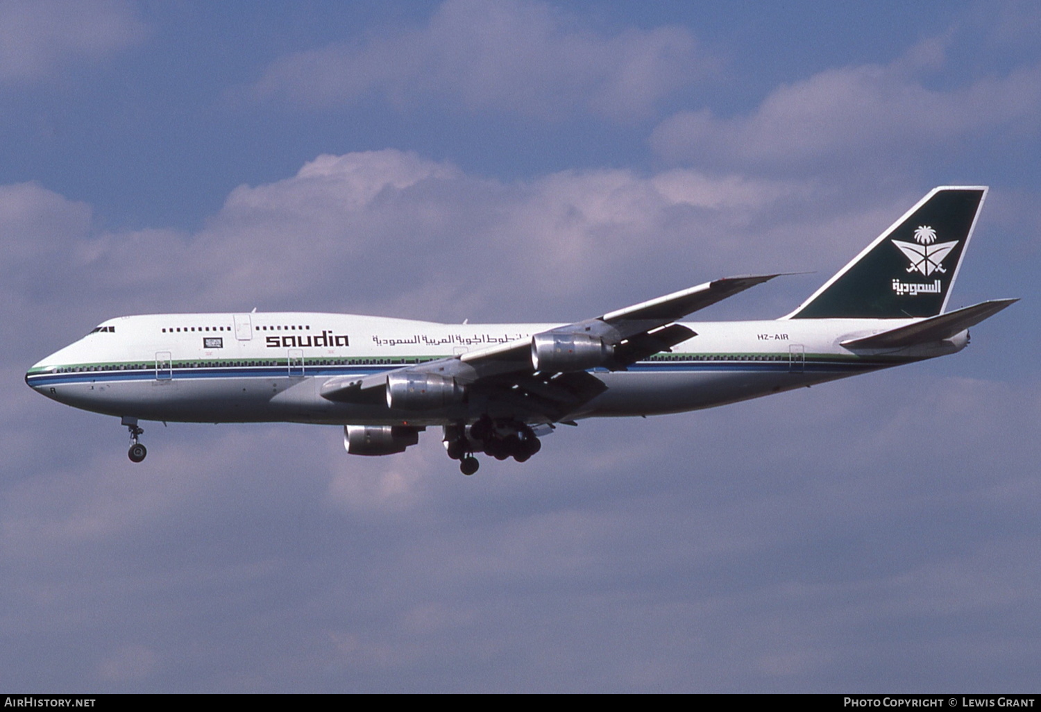 Aircraft Photo of HZ-AIR | Boeing 747-368 | Saudia - Saudi Arabian Airlines | AirHistory.net #257370
