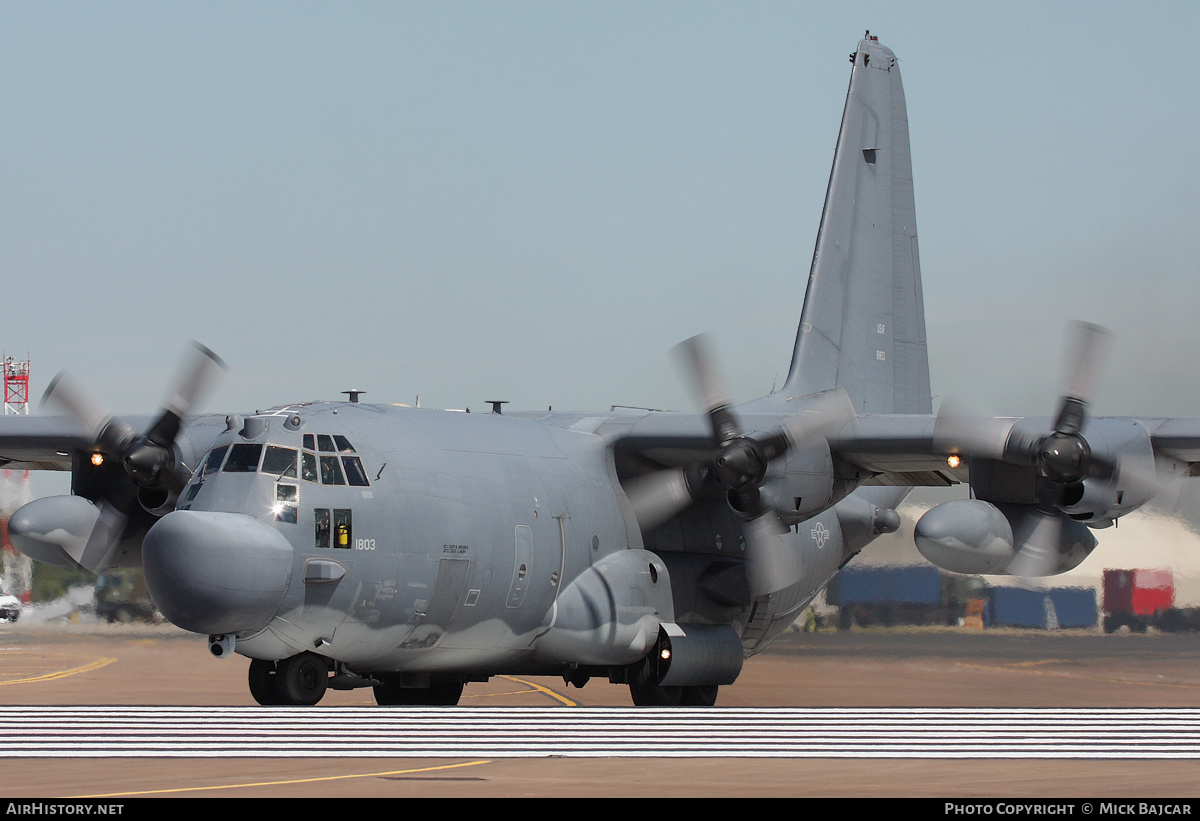 Aircraft Photo of 88-1803 / 81803 | Lockheed MC-130H Hercules (L-382) | USA - Air Force | AirHistory.net #257411