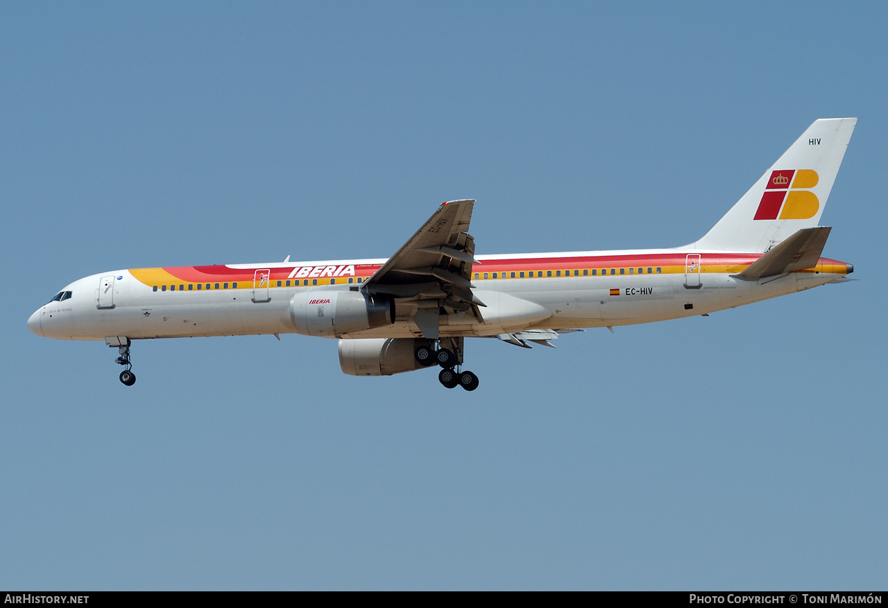 Aircraft Photo of EC-HIV | Boeing 757-256 | Iberia | AirHistory.net #257430