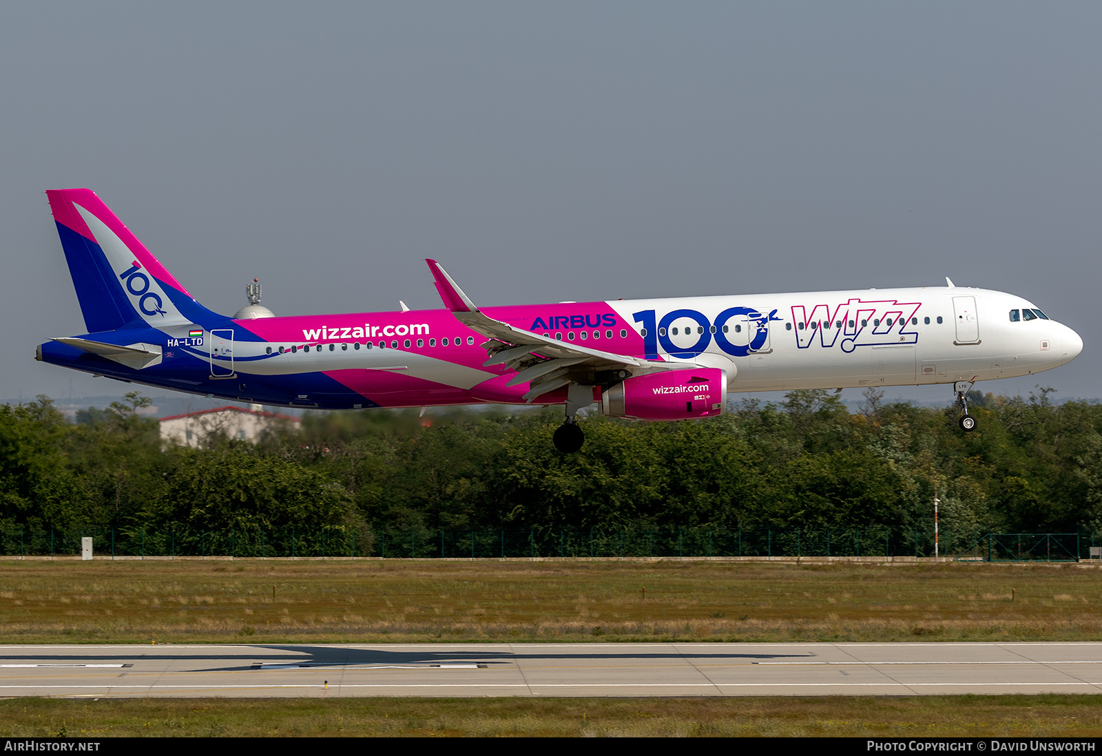 Aircraft Photo of HA-LTD | Airbus A321-231 | Wizz Air | AirHistory.net #257482