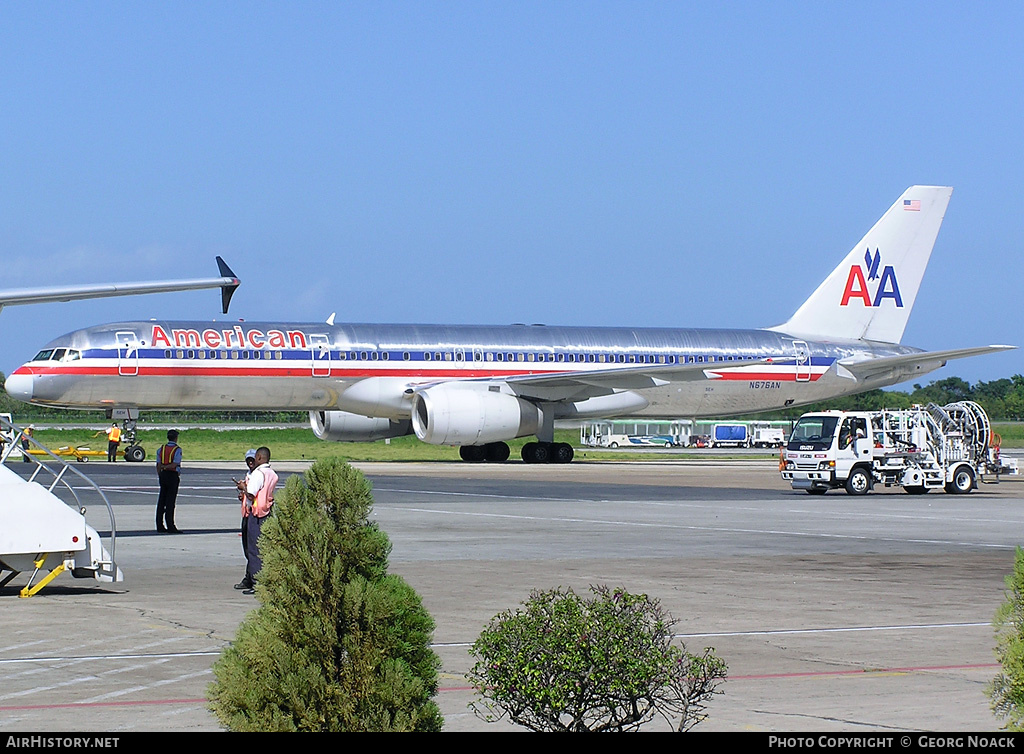 Aircraft Photo of N676AN | Boeing 757-223 | American Airlines | AirHistory.net #257493