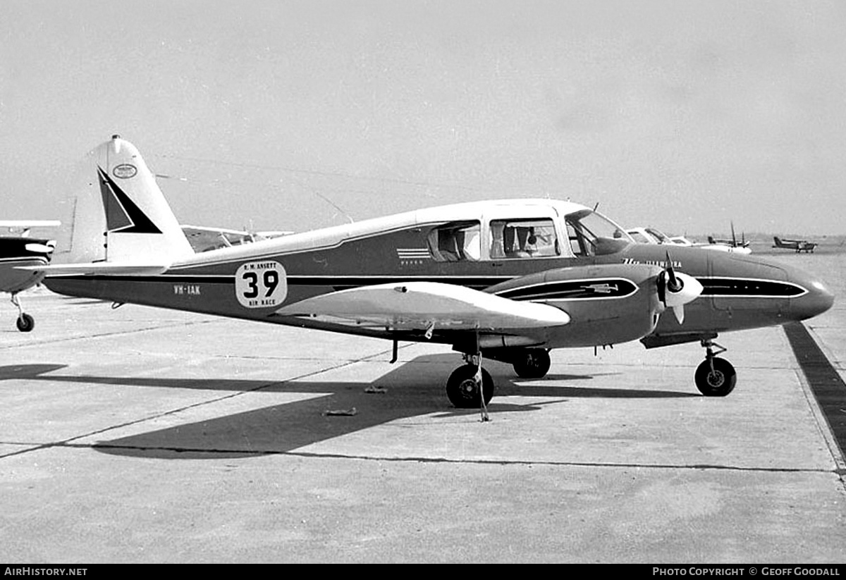 Aircraft Photo of VH-IAK | Piper PA-23-150 Apache C | Illawarra Flying School | AirHistory.net #257587