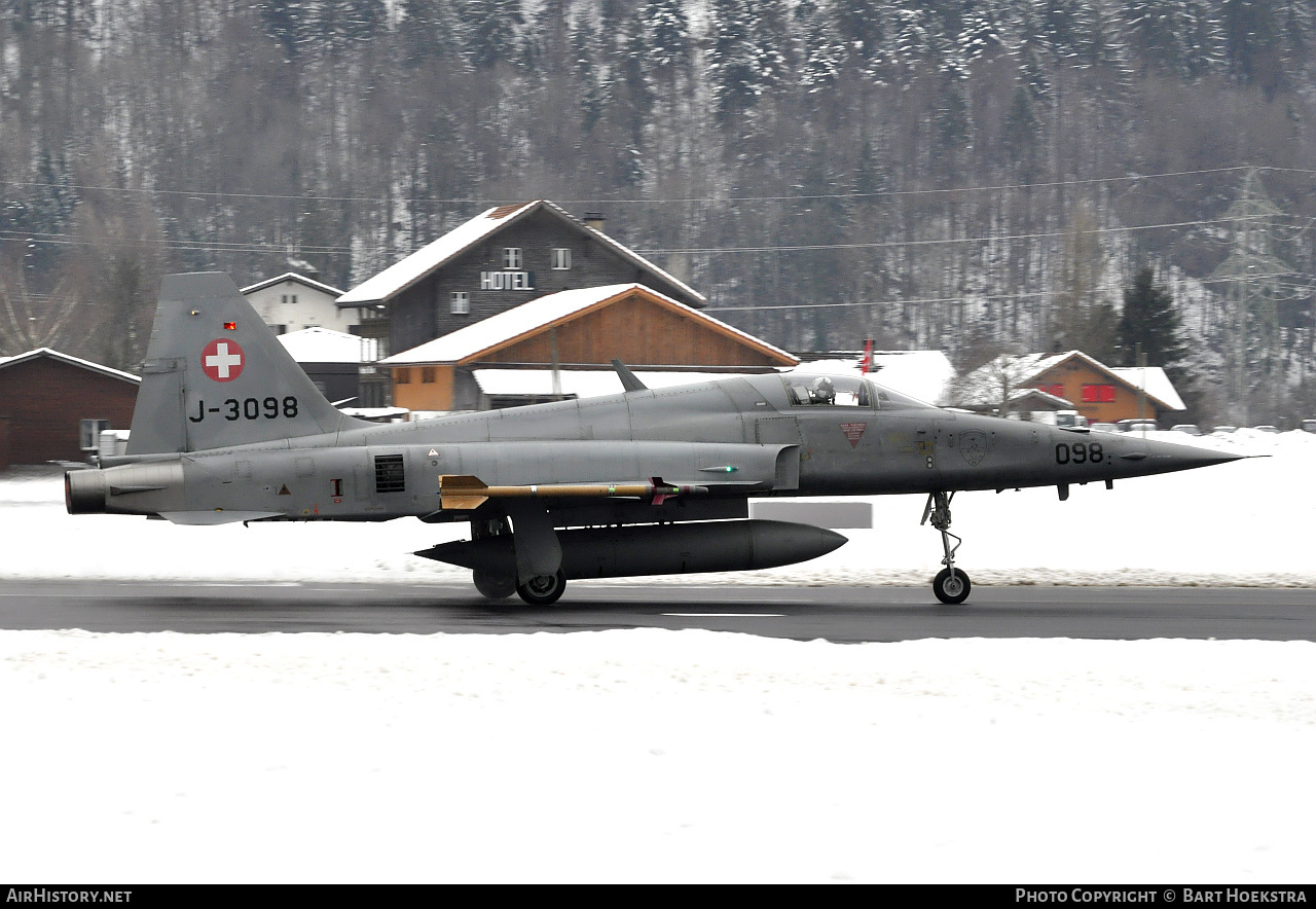 Aircraft Photo of J-3098 | Northrop F-5E Tiger II | Switzerland - Air Force | AirHistory.net #257624