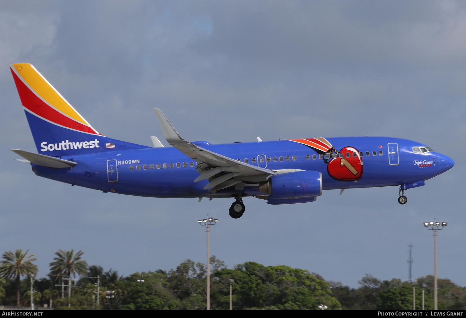 Aircraft Photo of N409WN | Boeing 737-7H4 | Southwest Airlines | AirHistory.net #257639