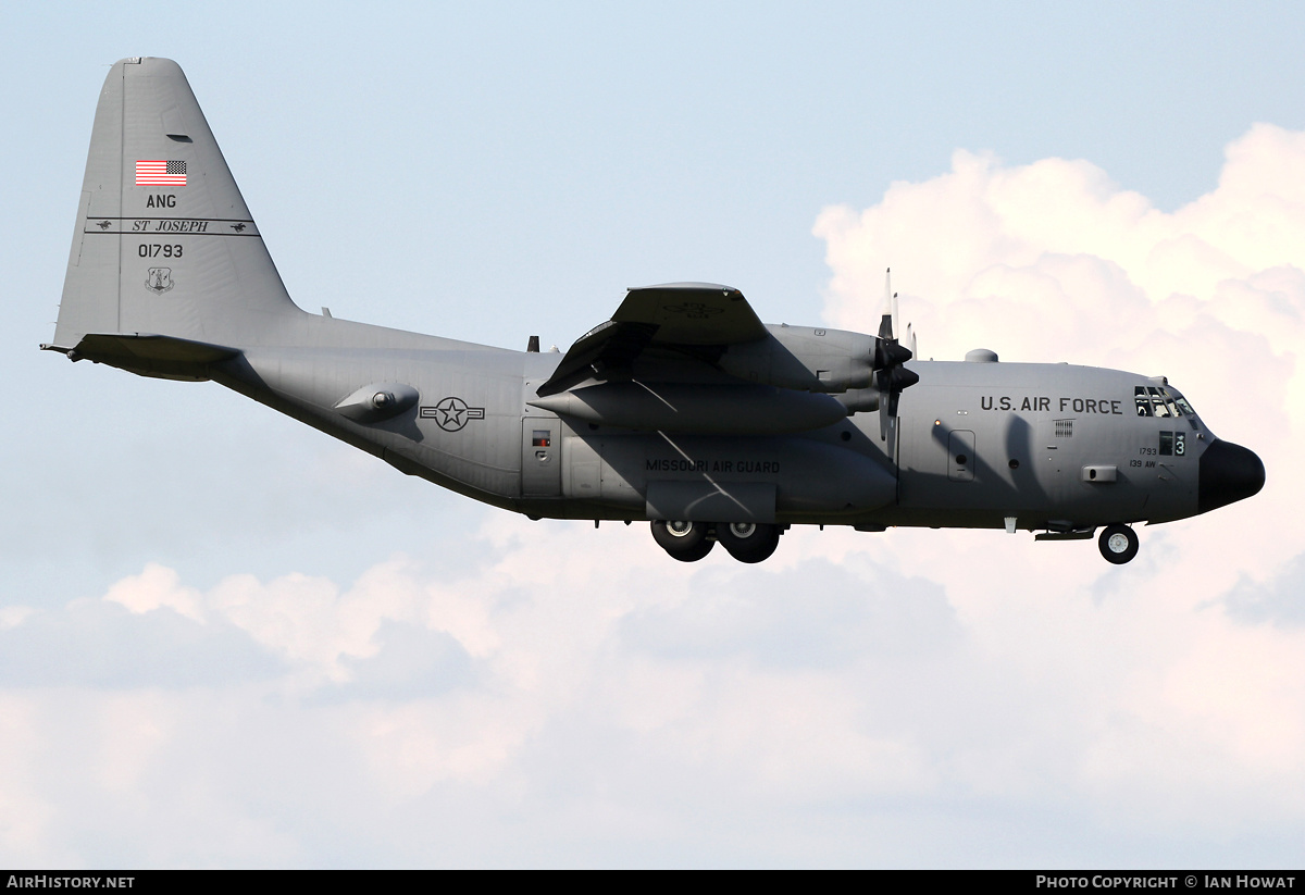 Aircraft Photo of 90-1793 / 01793 | Lockheed C-130H Hercules | USA - Air Force | AirHistory.net #257707