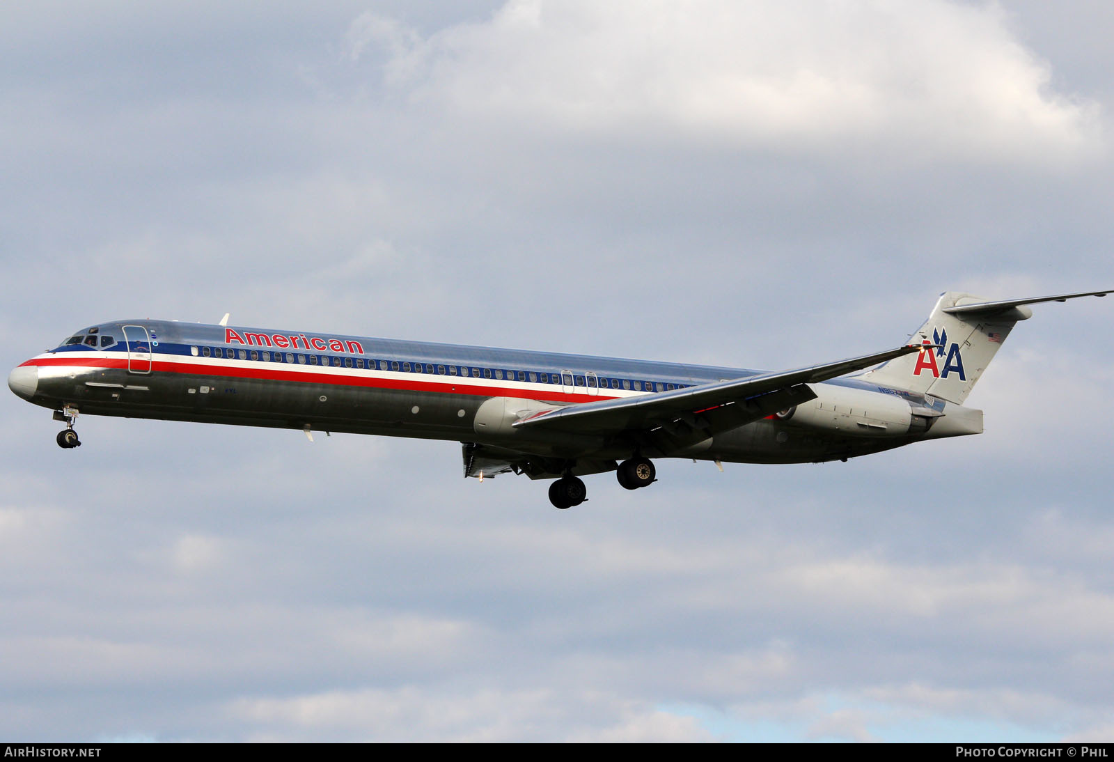 Aircraft Photo of N9677W | McDonnell Douglas MD-83 (DC-9-83) | American Airlines | AirHistory.net #257710