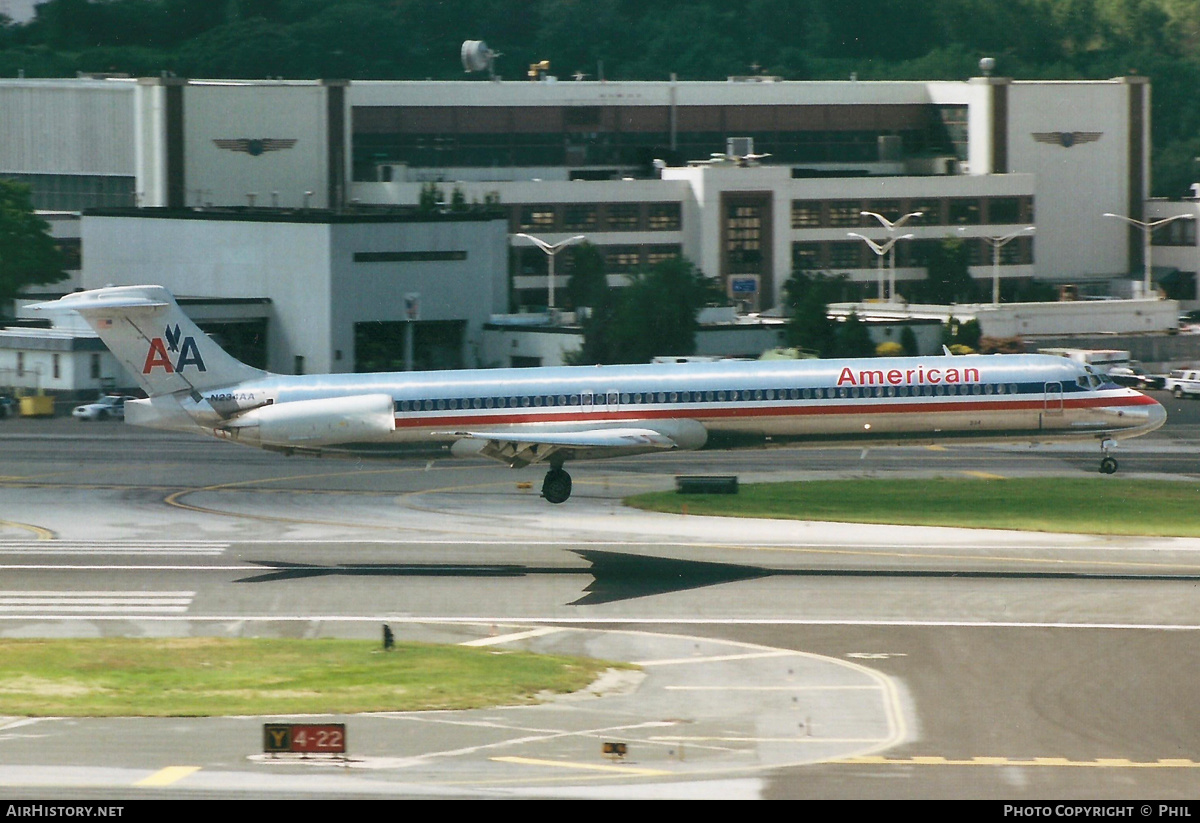 Aircraft Photo of N234AA | McDonnell Douglas MD-82 (DC-9-82) | American Airlines | AirHistory.net #257748