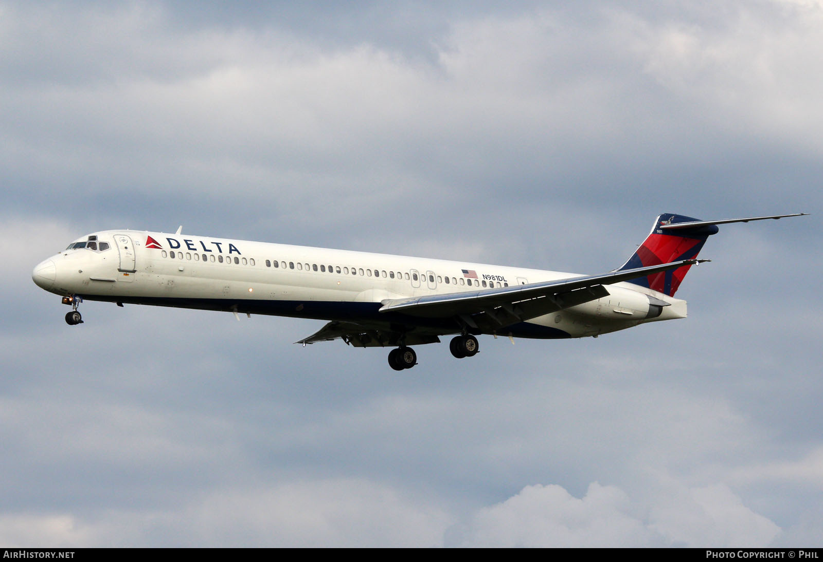 Aircraft Photo of N981DL | McDonnell Douglas MD-88 | Delta Air Lines | AirHistory.net #257757