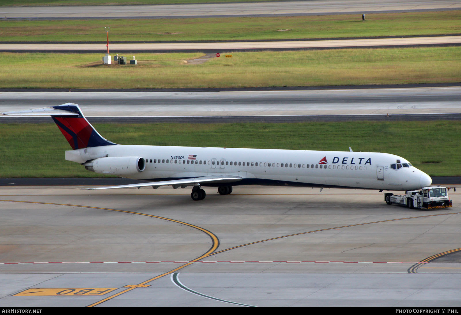Aircraft Photo of N950DL | McDonnell Douglas MD-88 | Delta Air Lines | AirHistory.net #257819
