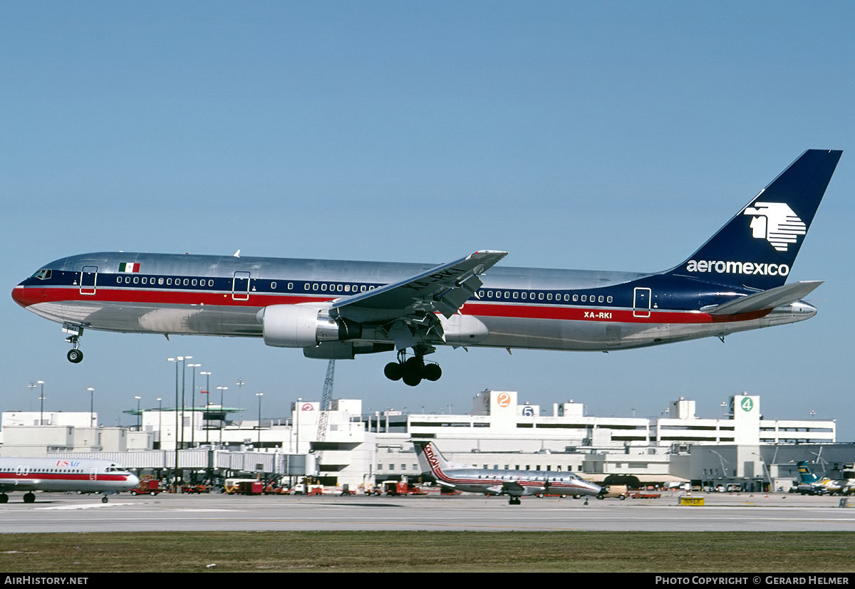 Aircraft Photo of XA-RKI | Boeing 767-3Y0/ER | AeroMéxico | AirHistory.net #257846