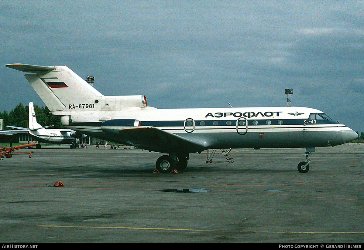 Aircraft Photo of RA-87981 | Yakovlev Yak-40 | Aeroflot | AirHistory.net #257909