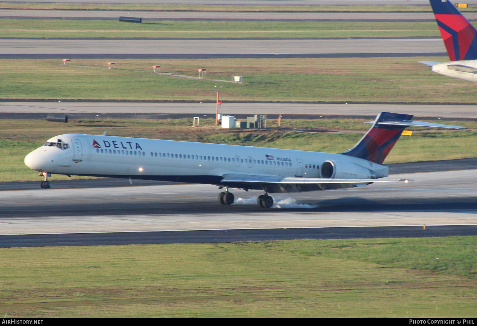 Aircraft Photo of N905DA | McDonnell Douglas MD-90-30 | Delta Air Lines | AirHistory.net #257928