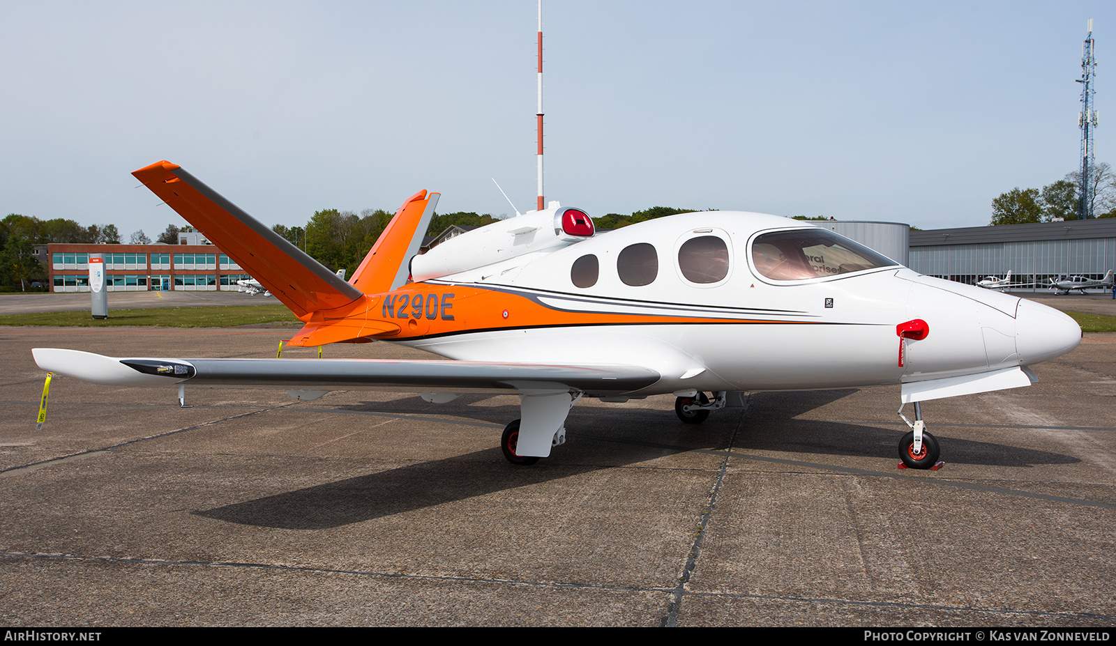 Aircraft Photo of N29DE | Cirrus SF-50 Vision | AirHistory.net #257940