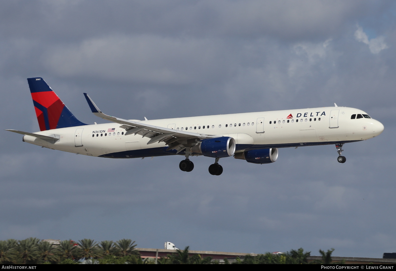 Aircraft Photo of N361DN | Airbus A321-211 | Delta Air Lines | AirHistory.net #258003