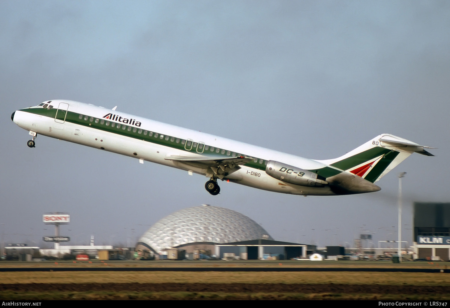 Aircraft Photo of I-DIBO | McDonnell Douglas DC-9-32 | Alitalia | AirHistory.net #258007