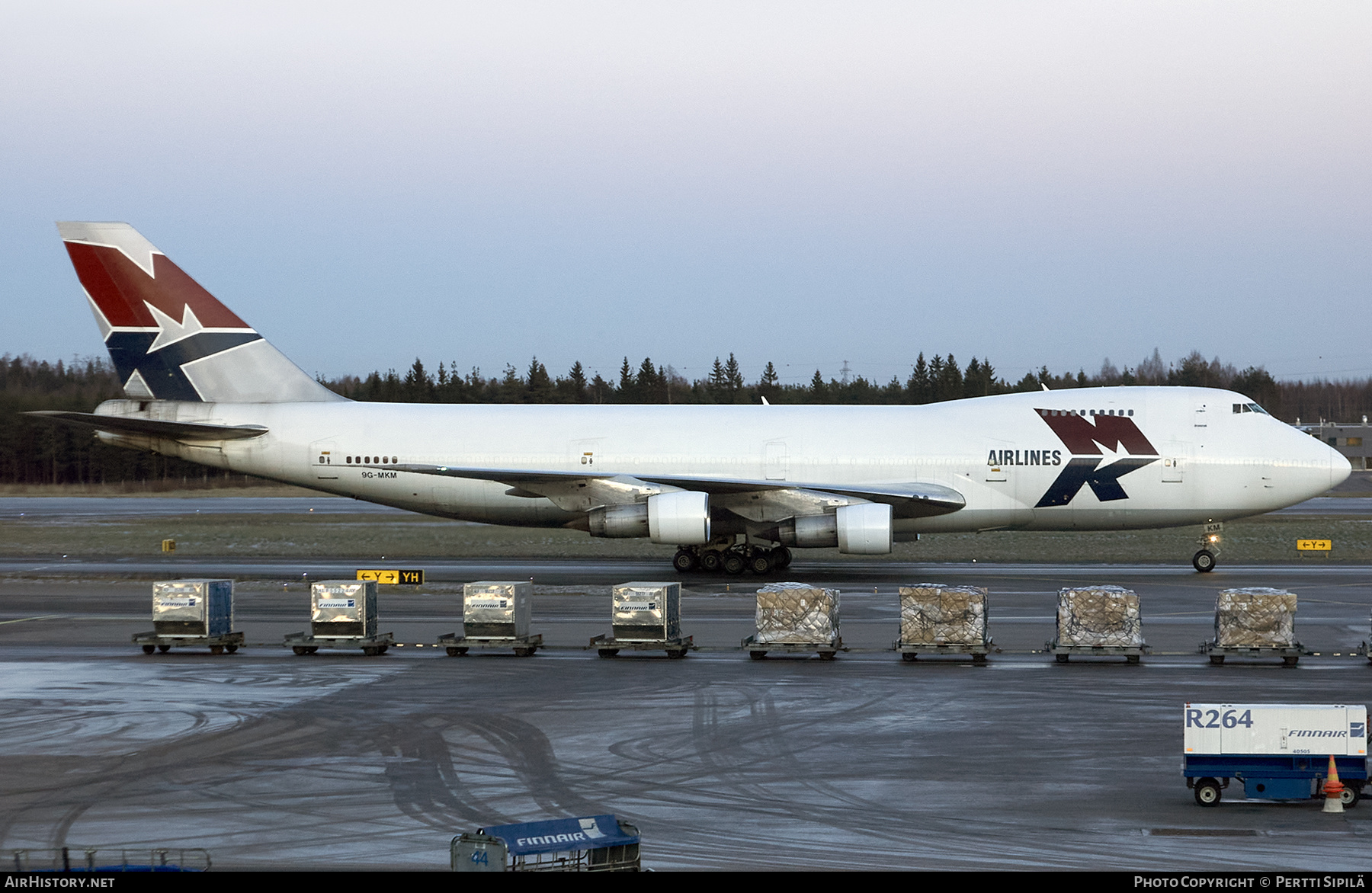 Aircraft Photo of 9G-MKM | Boeing 747-2B5B(SF) | MK Airlines | AirHistory.net #258028