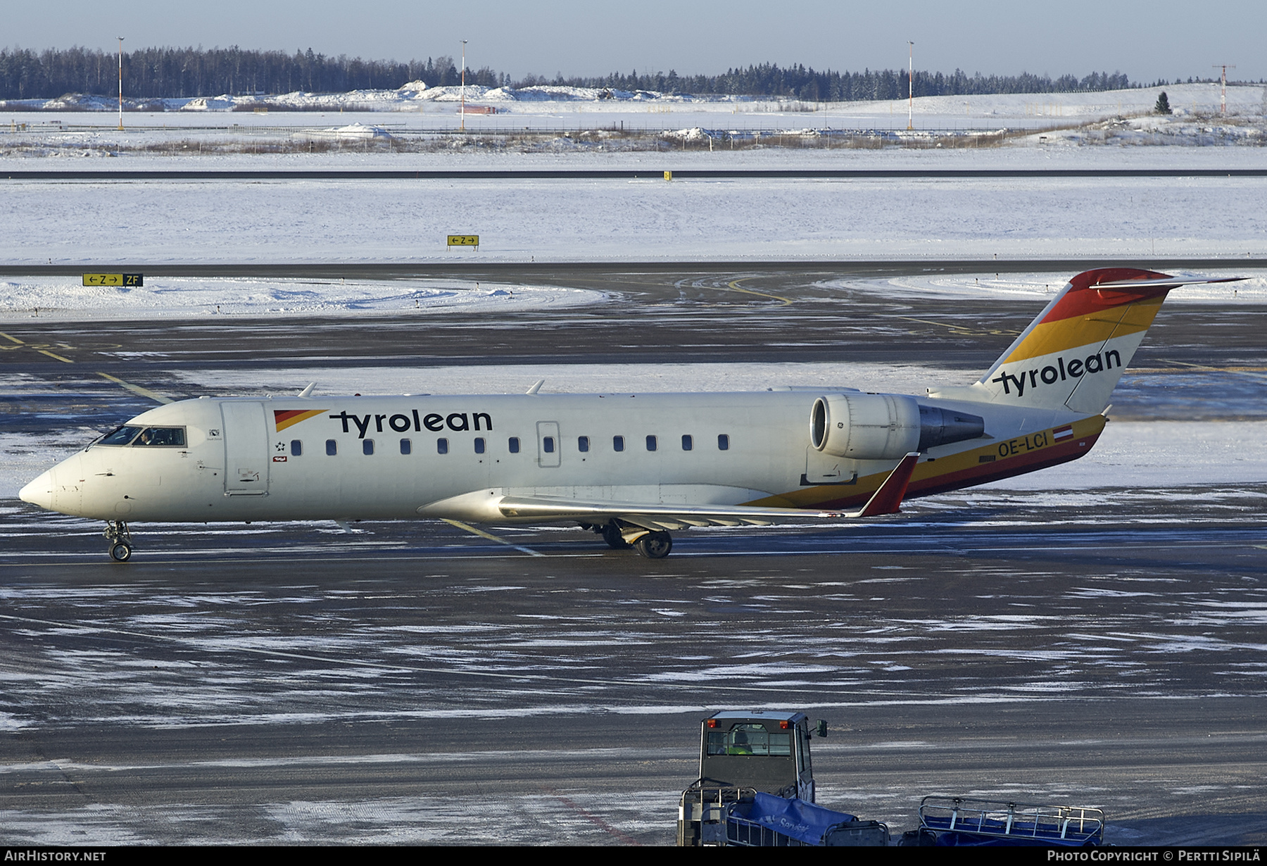 Aircraft Photo of OE-LCI | Canadair CRJ-200LR (CL-600-2B19) | Tyrolean Airways | AirHistory.net #258128