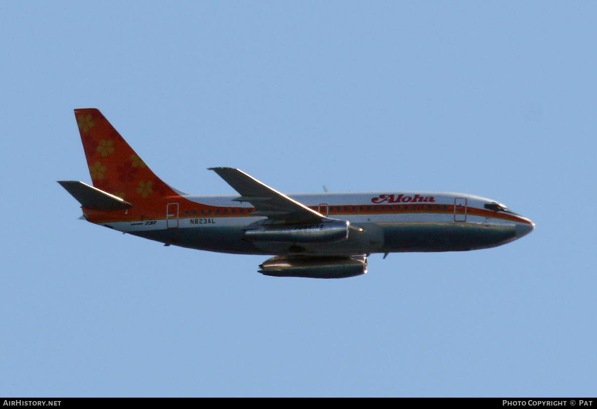 Aircraft Photo of N823AL | Boeing 737-230/Adv | Aloha Airlines | AirHistory.net #258160