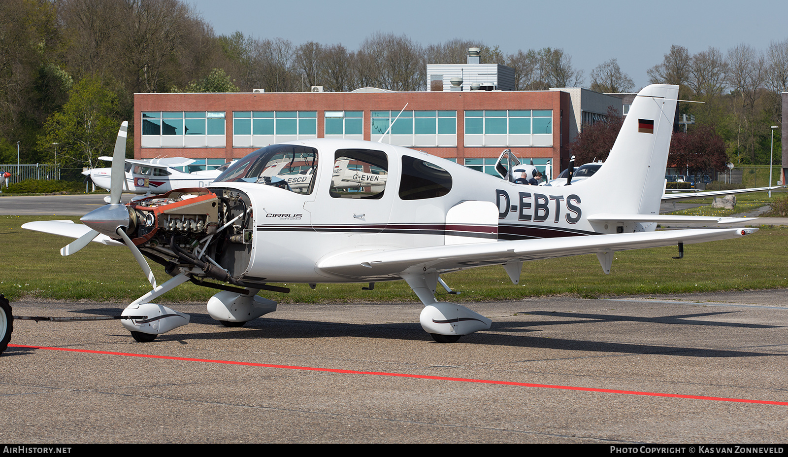Aircraft Photo of D-EBTS | Cirrus SR-20 G1 | AirHistory.net #258196