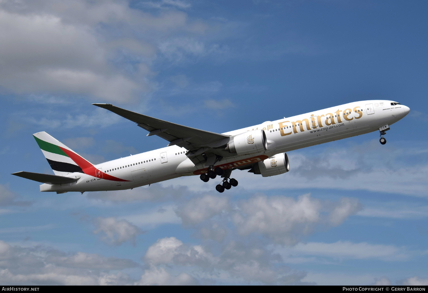 Aircraft Photo of A6-ECW | Boeing 777-31H/ER | Emirates | AirHistory.net #258220