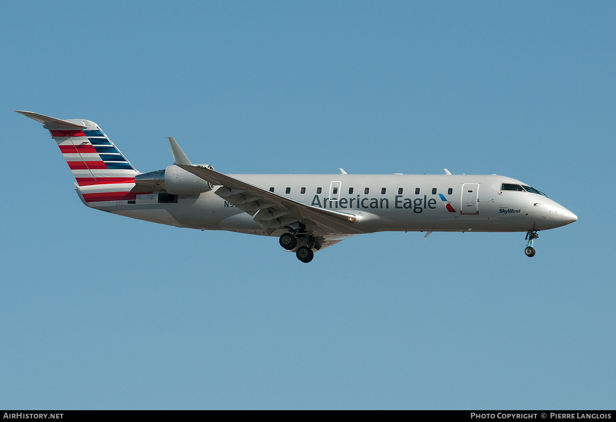 Aircraft Photo of N955SW | Bombardier CRJ-200LR (CL-600-2B19) | American Eagle | AirHistory.net #258235