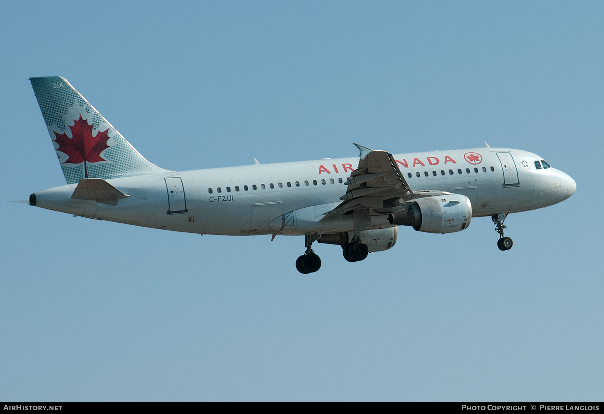 Aircraft Photo of C-FZUL | Airbus A319-114 | Air Canada | AirHistory.net #258282