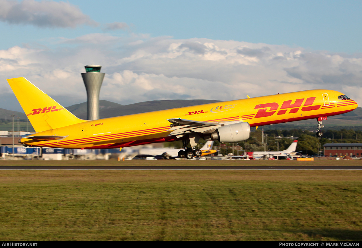 Aircraft Photo of G-BIKM | Boeing 757-236/SF | DHL International | AirHistory.net #258308