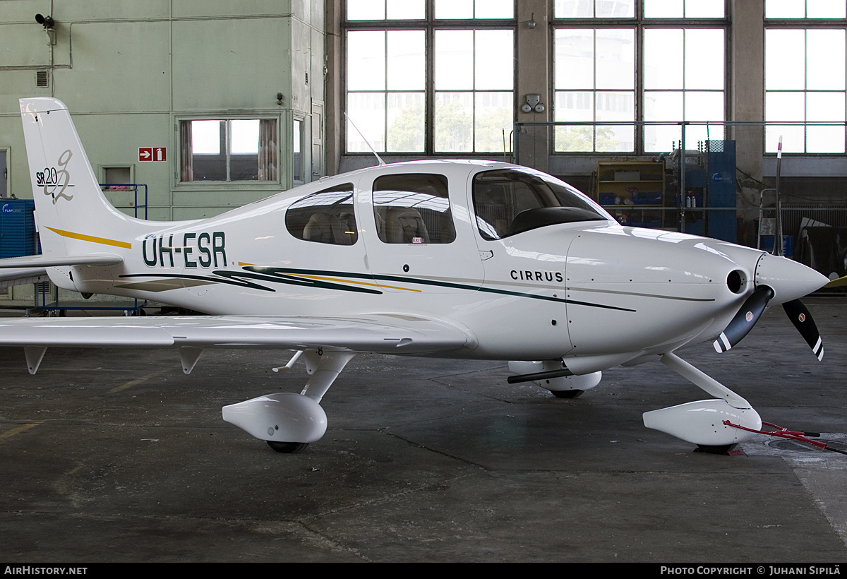 Aircraft Photo of OH-ESR | Cirrus SR-20 G2 | AirHistory.net #258310