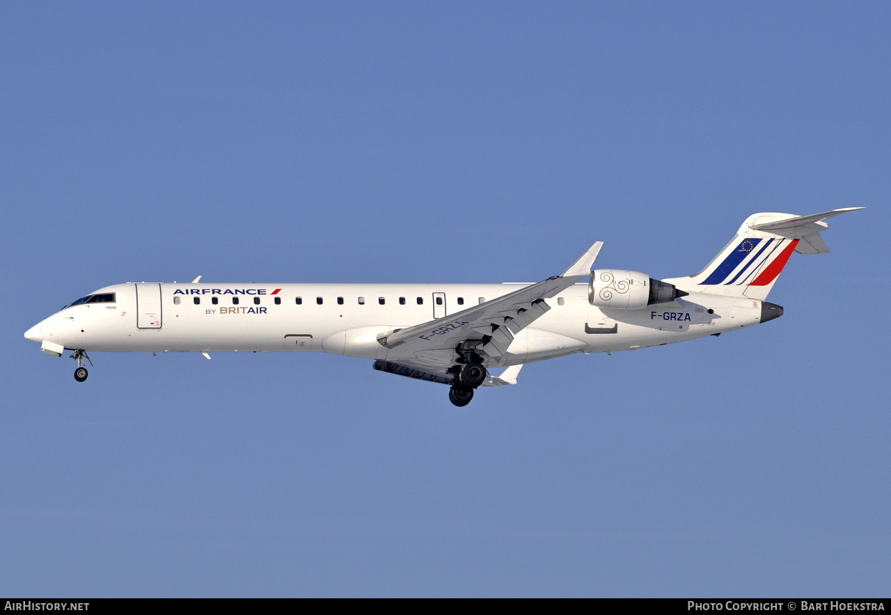Aircraft Photo of F-GRZA | Bombardier CRJ-701 (CL-600-2C10) | Air France | AirHistory.net #258412