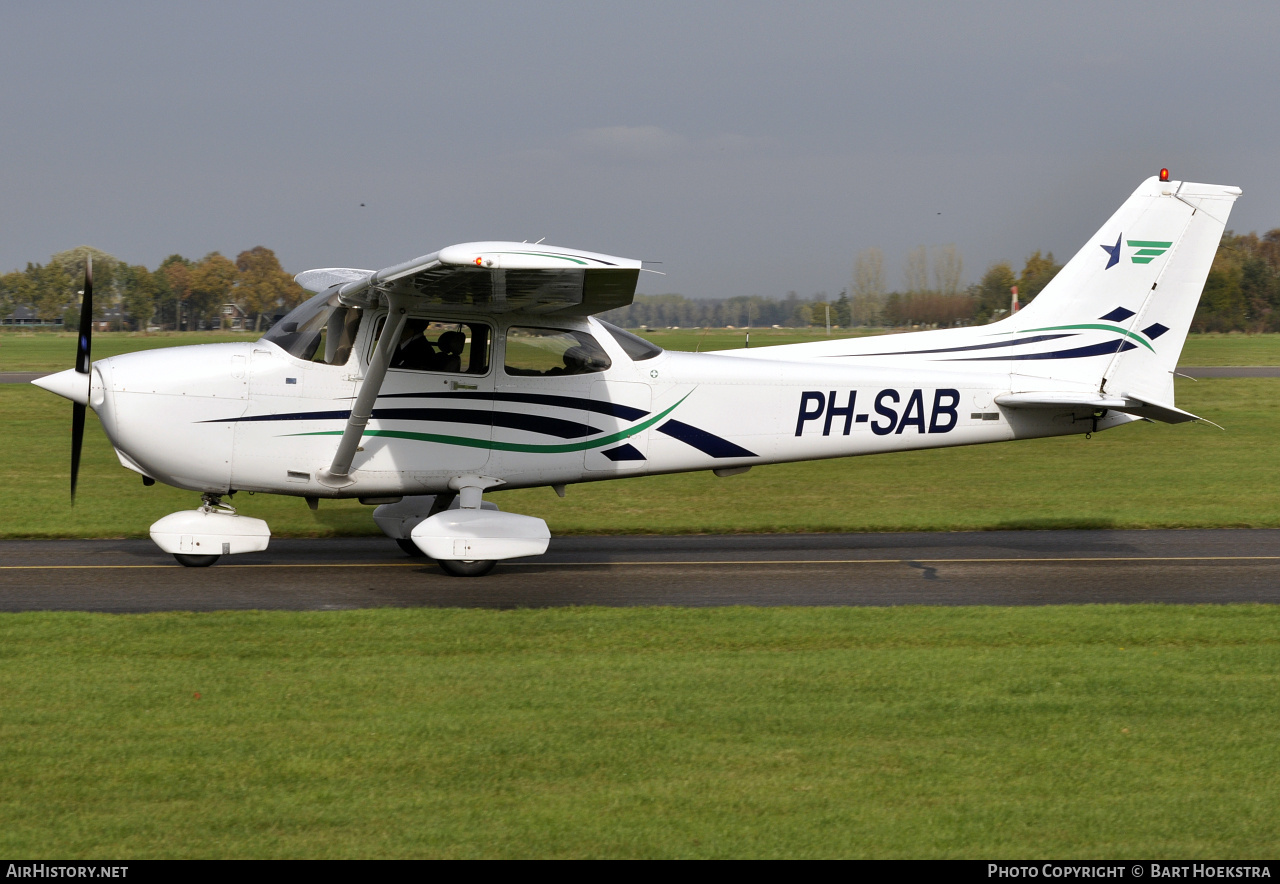 Aircraft Photo of PH-SAB | Cessna 172R Skyhawk | Stella Aviation | AirHistory.net #258431