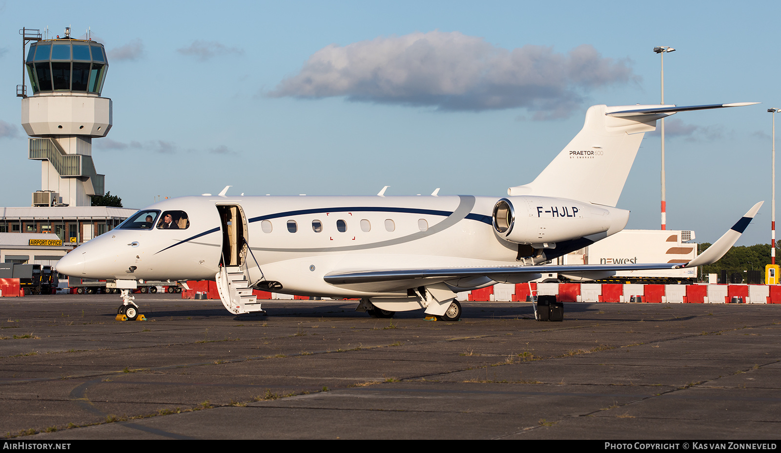 Aircraft Photo of F-HJLP | Embraer EMB-550 Praetor 600 | AirHistory.net #258523