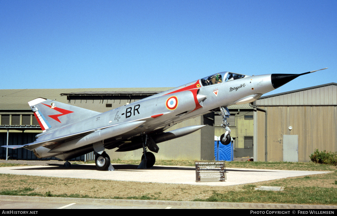 Aircraft Photo of 572 | Dassault Mirage IIIE | France - Air Force | AirHistory.net #258589