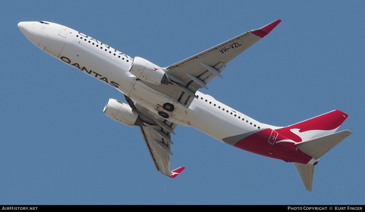 Aircraft Photo of VH-VZL | Boeing 737-838 | Qantas | AirHistory.net #258693