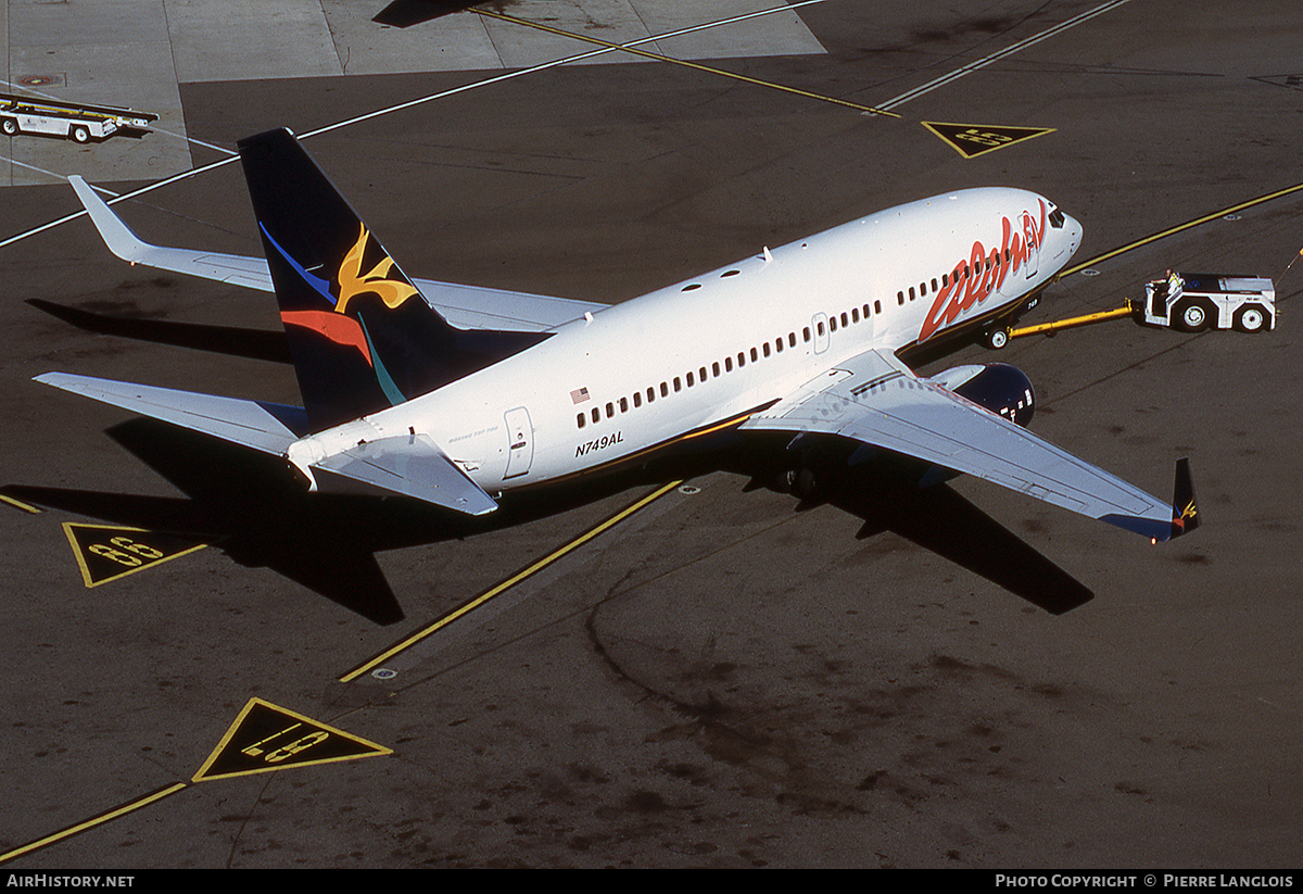 Aircraft Photo of N749AL | Boeing 737-76N | Aloha Airlines | AirHistory.net #258802
