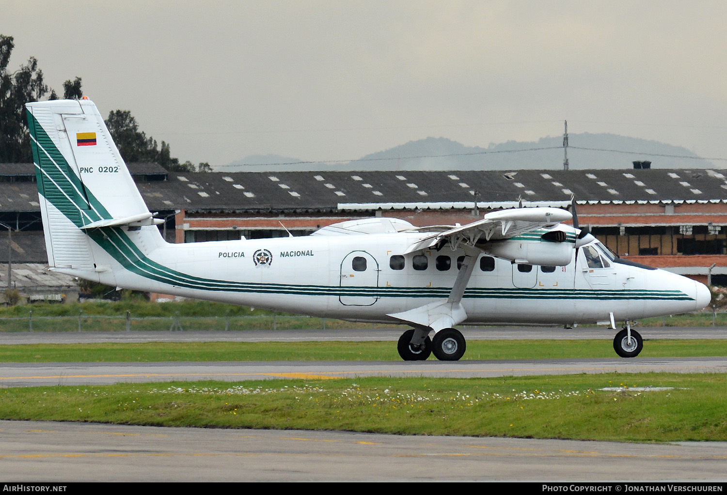 Aircraft Photo of PNC0202 | De Havilland Canada DHC-6-300 Twin Otter | Colombia - Police | AirHistory.net #258924