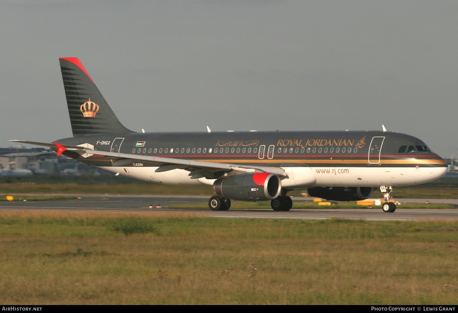 Aircraft Photo of F-OHGX | Airbus A320-232 | Royal Jordanian Airlines | AirHistory.net #258958