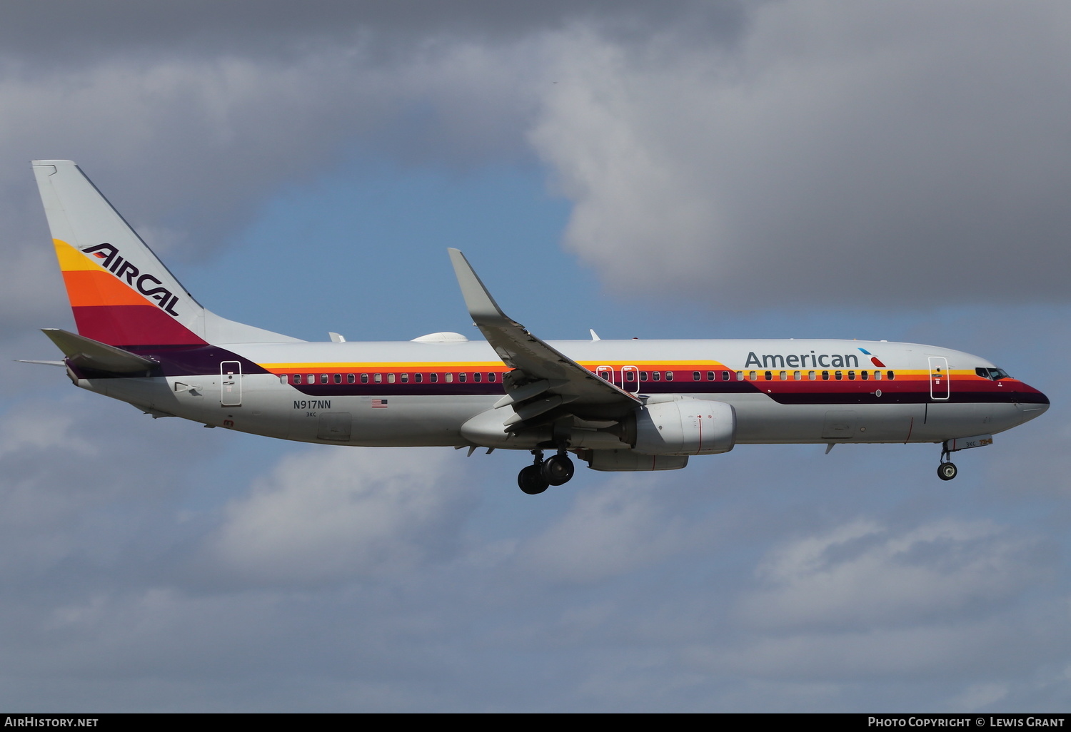 Aircraft Photo of N917NN | Boeing 737-823 | American Airlines | AirCal | AirHistory.net #259163