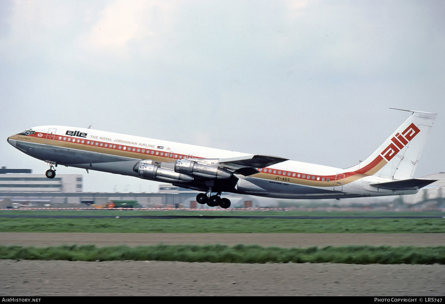 Aircraft Photo of JY-AEC | Boeing 707-384C | Alia - The Royal Jordanian Airline | AirHistory.net #259167
