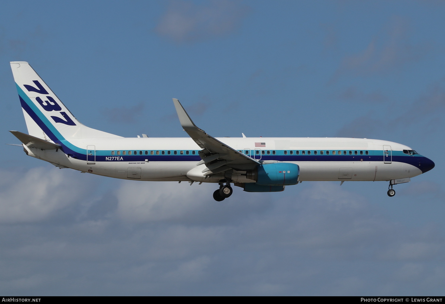 Aircraft Photo of N277EA | Boeing 737-8CX | AirHistory.net #259176