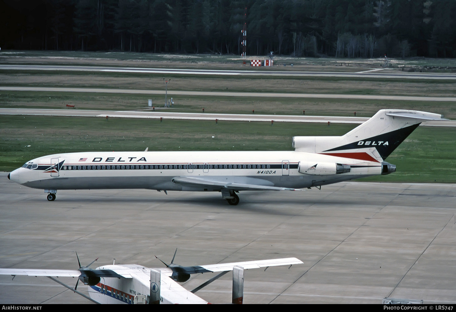 Aircraft Photo of N410DA | Boeing 727-232/Adv | Delta Air Lines | AirHistory.net #259180