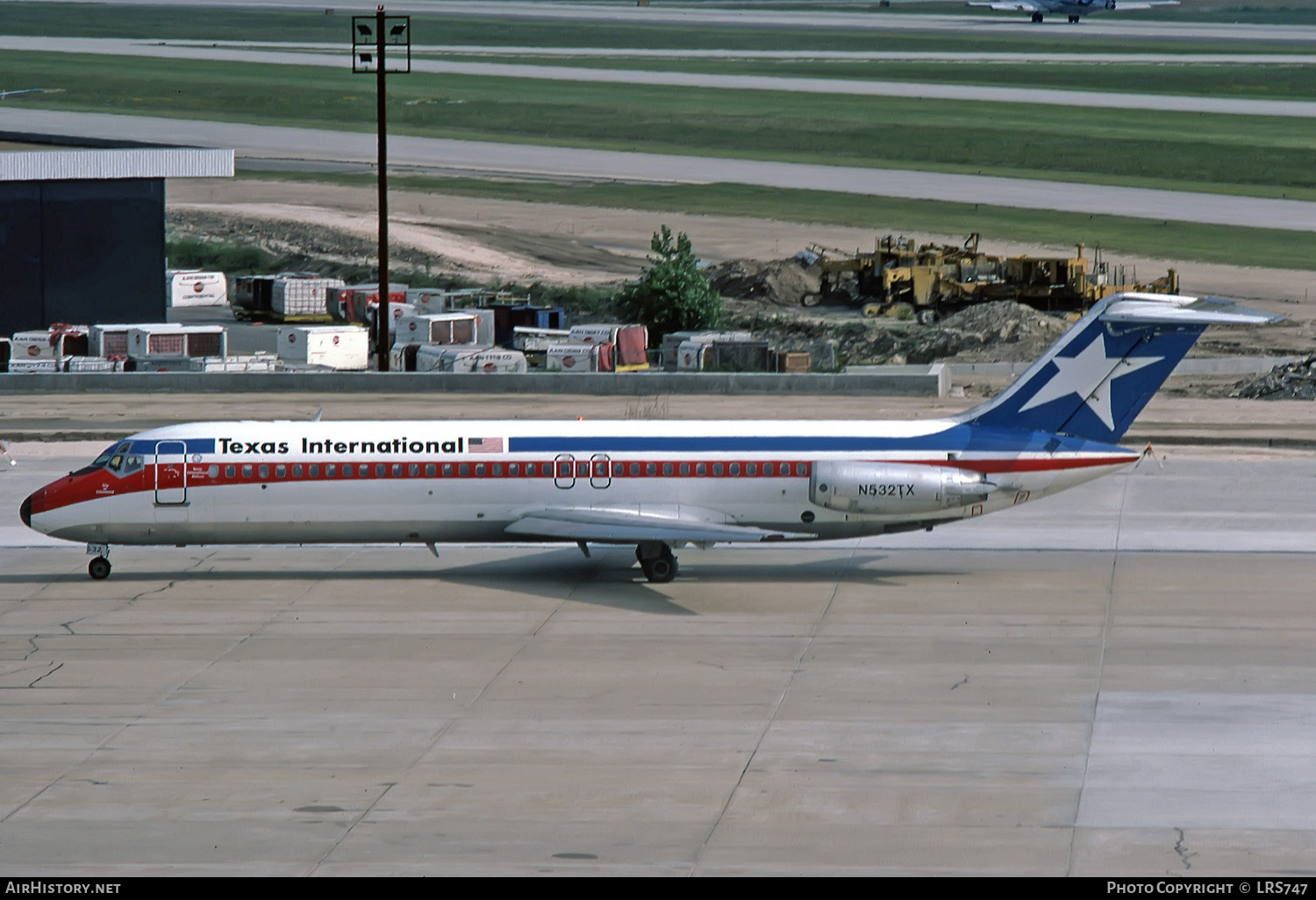 Aircraft Photo of N532TX | McDonnell Douglas DC-9-32 | Texas International Airlines | AirHistory.net #259181